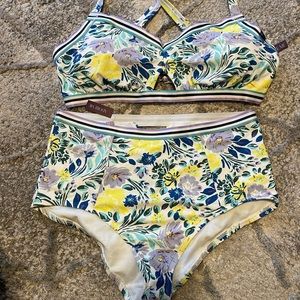 Adore Me NWT bathing suit size 1x